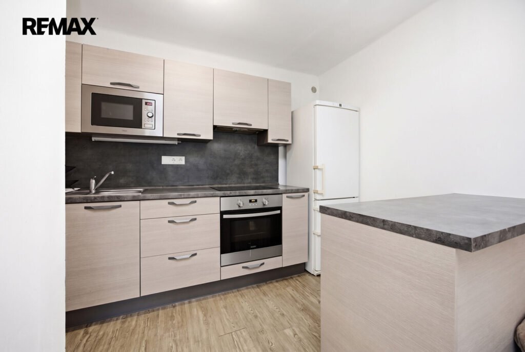Prodej bytu 2+1, 48 m2, Praha