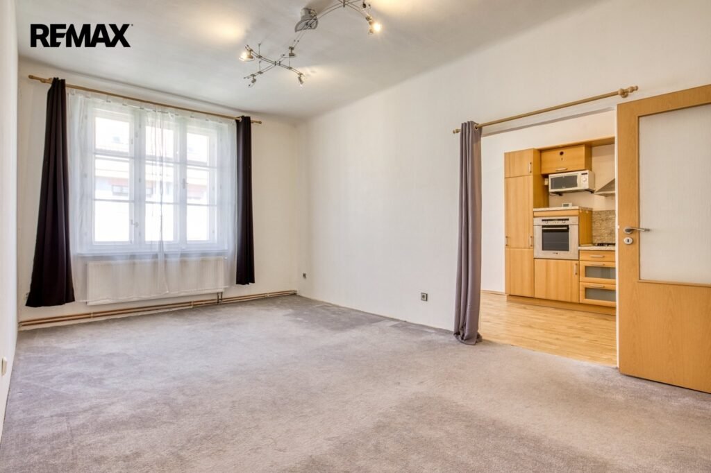 Prodej bytu 2+kk, 44 m2, Praha