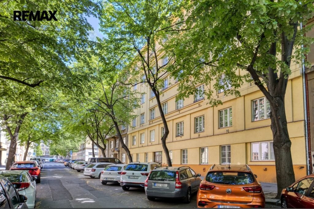Prodej bytu 3+kk, 77 m2, Praha