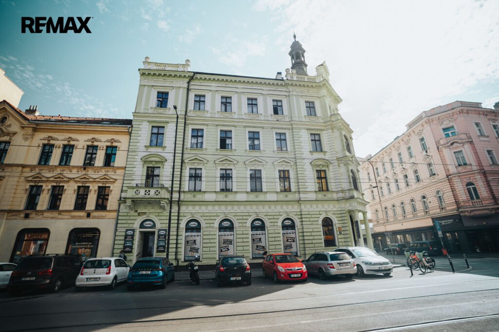 Prodej obchodního prostoru, 138 m2, Praha