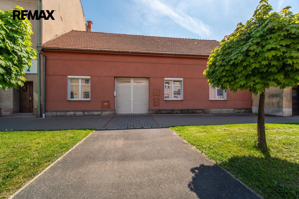 Prodej rodinného domu, 190 m2, Sadská