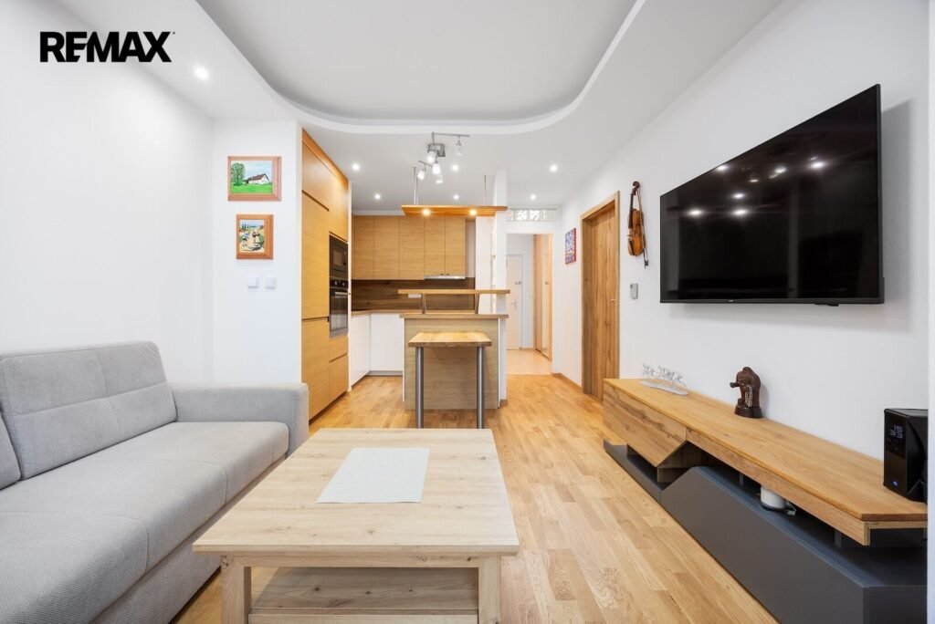 Pronájem bytu 2+kk, 48 m2, Praha