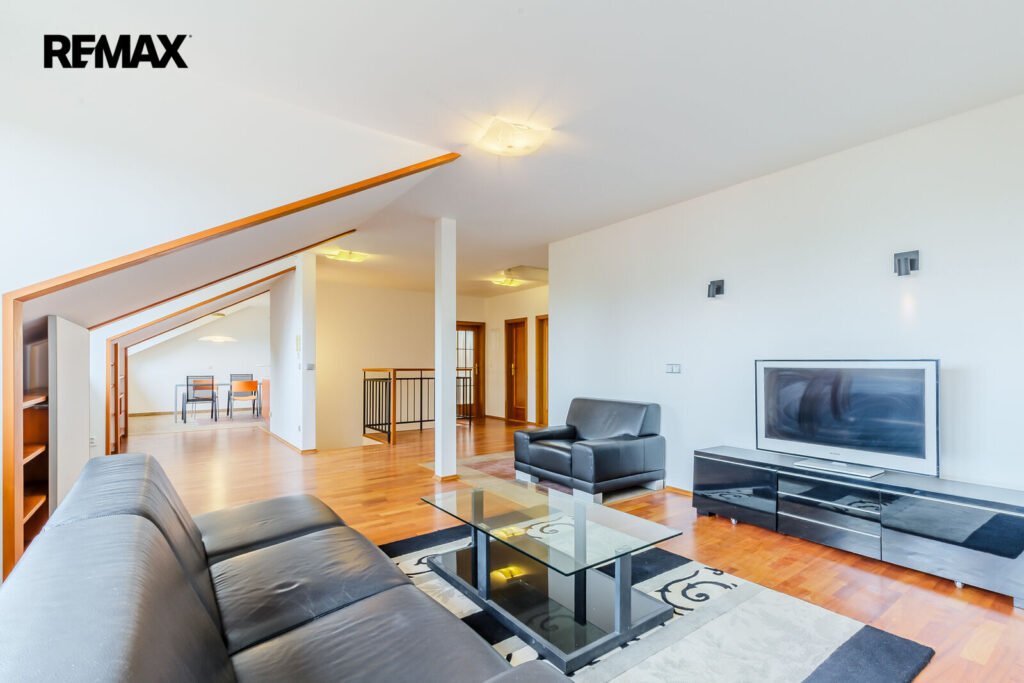 Pronájem bytu 3+kk, 126 m2, Praha